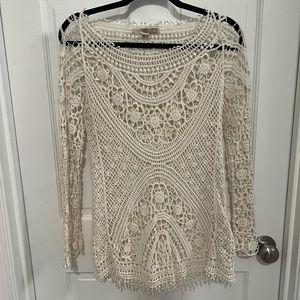 Forever 21 Lace Top Size S